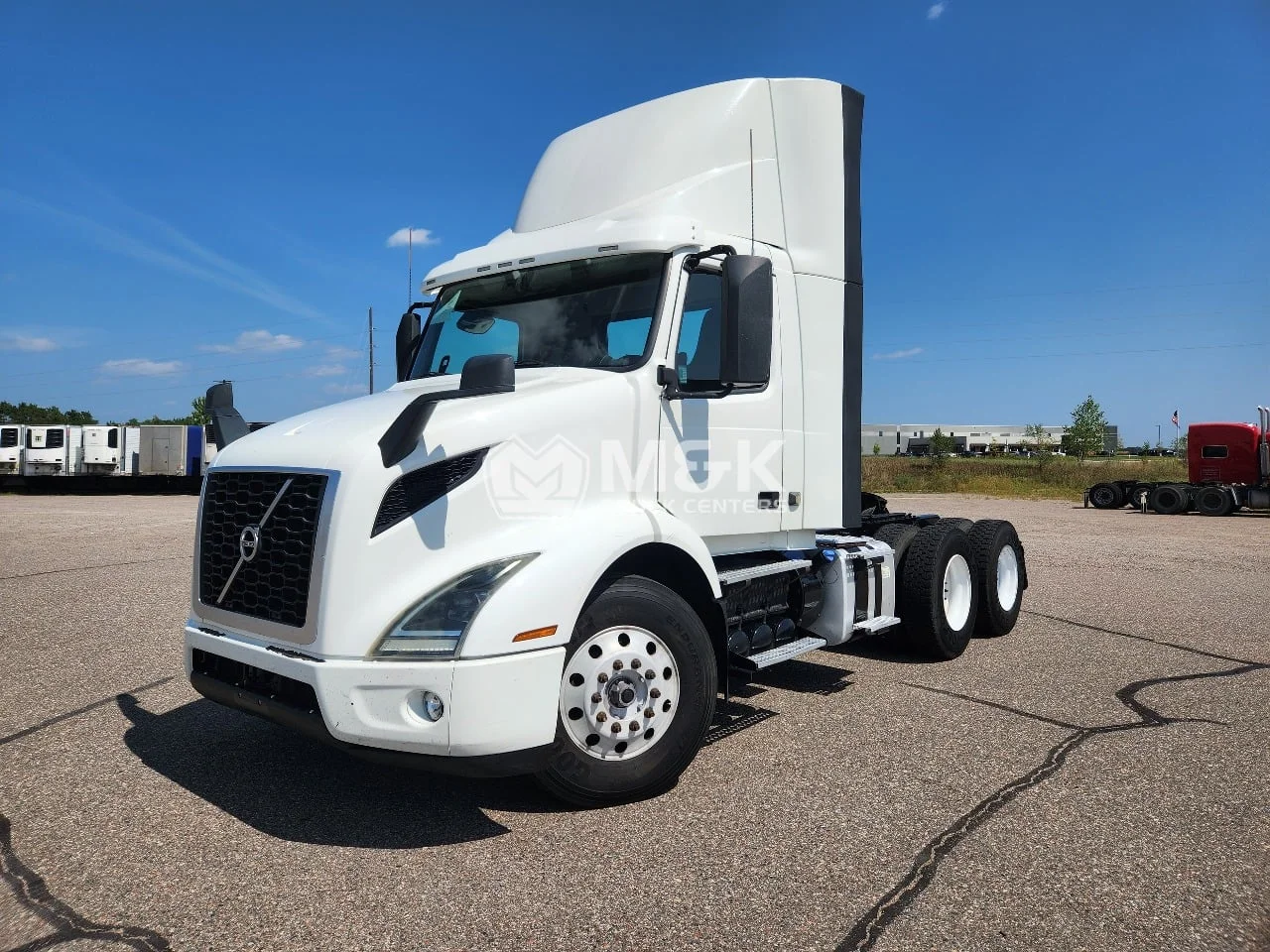 2019 Volvo VNR 640 in Elk River, MN