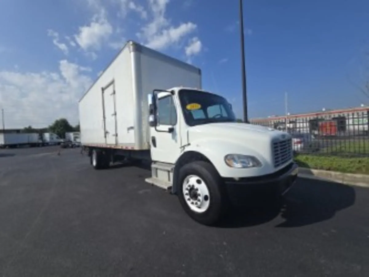 2021 Freightliner M2 106 in Atlanta, GA — photo 3