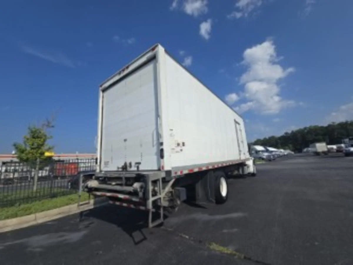 2021 Freightliner M2 106 in Atlanta, GA — photo 4