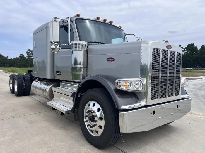 2025 Peterbilt 589 — photo 8