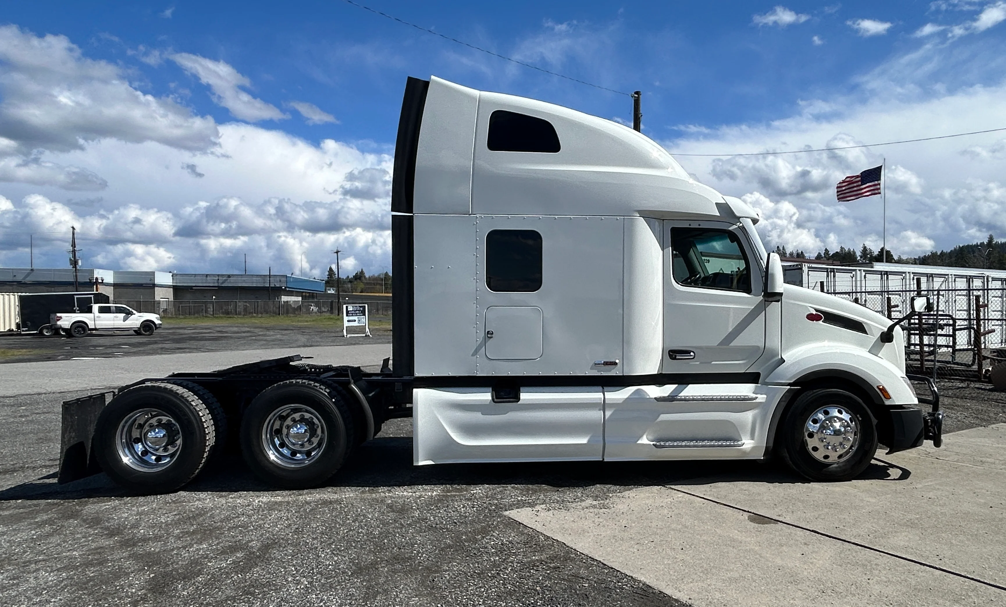 2022 Peterbilt 579 in Spokane, WA — photo 4