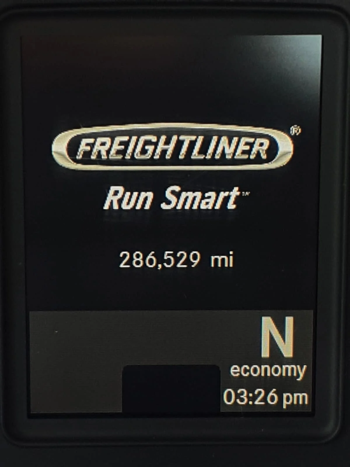 2020 Freightliner Cascadia in Oak Creek, WI — photo 12