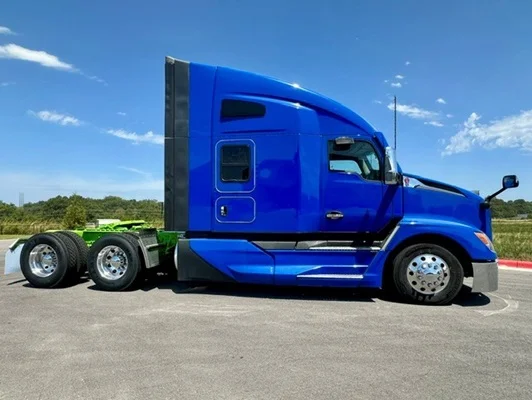 2023 Kenworth T680 in Springdale, AR — photo 23