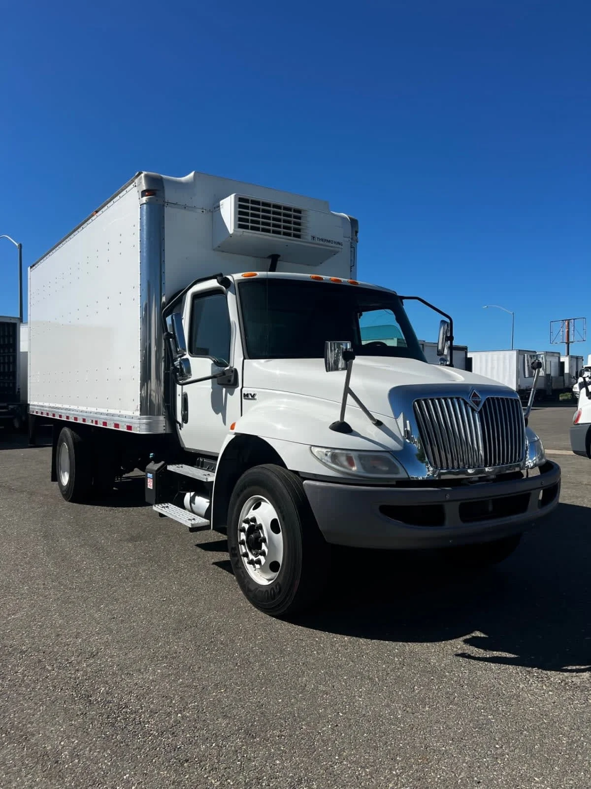2020 International MV in West Sacramento, CA — photo 3