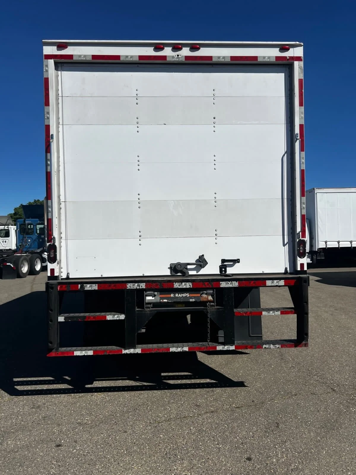 2020 International MV in West Sacramento, CA — photo 5