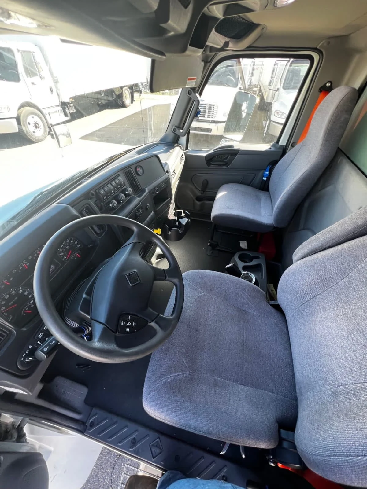 2020 International MV in West Sacramento, CA — photo 8
