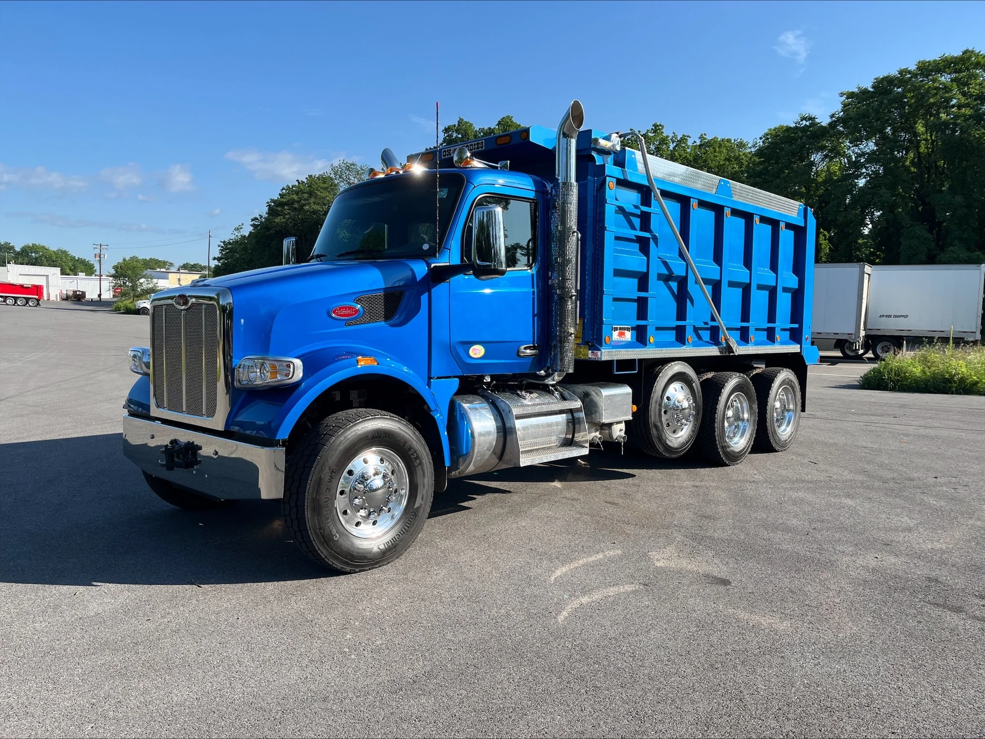 2026 Peterbilt 567 in Fort Pierce, FL — photo 2