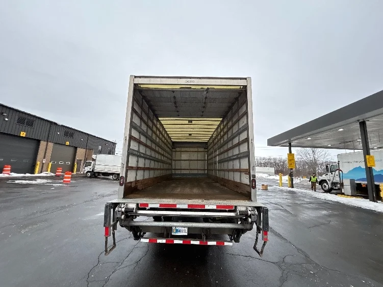 2020 Freightliner M2 106 - image 8