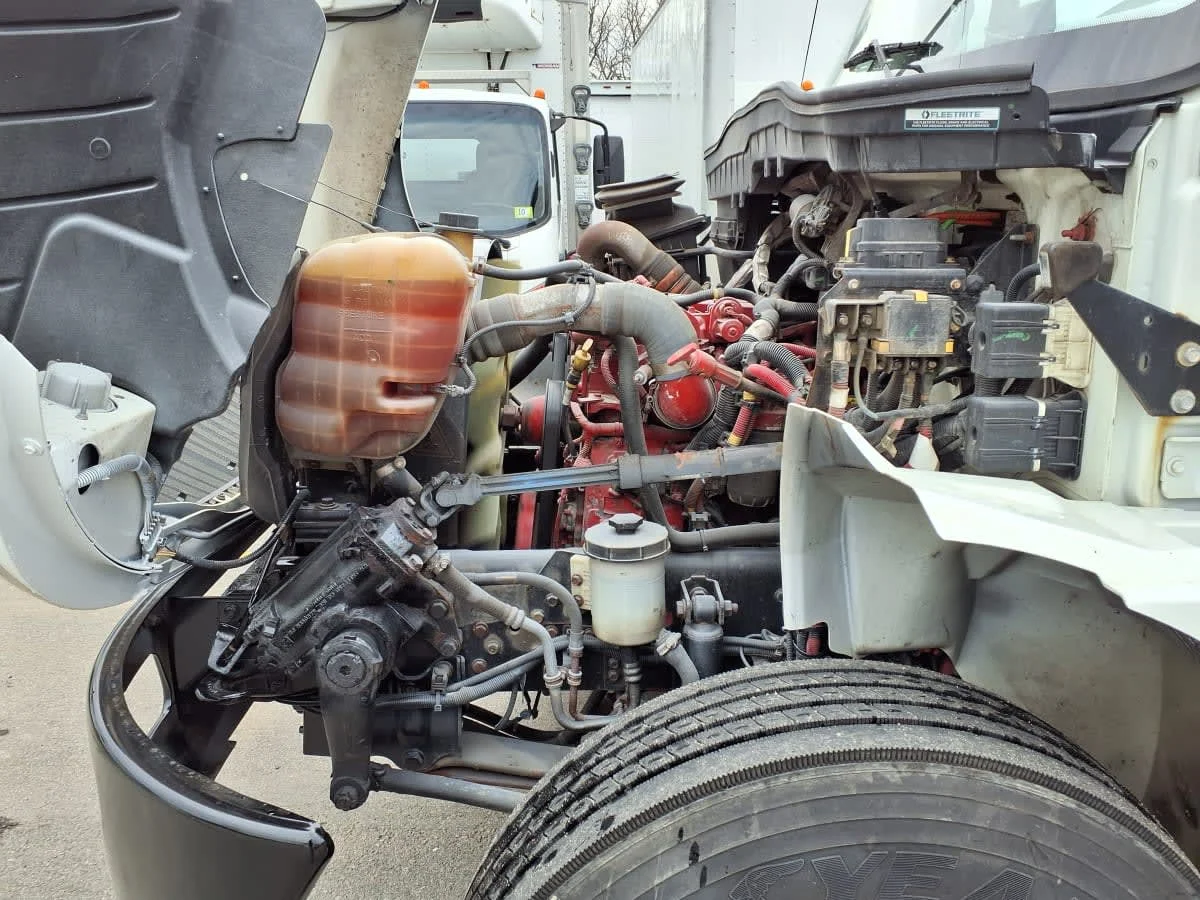 2019 International 4300 in Salisbury, MA — photo 10