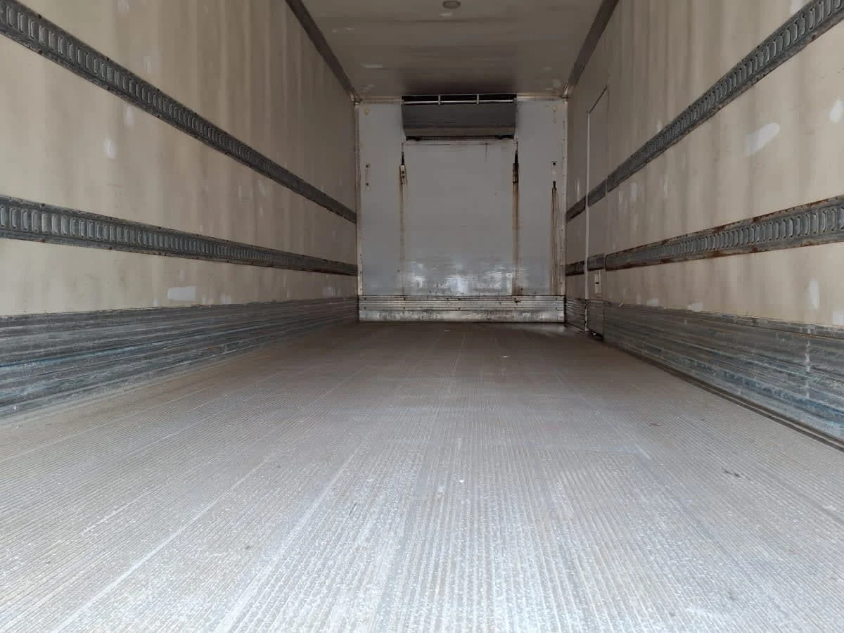 2019 International 4300 in Salisbury, MA — photo 9