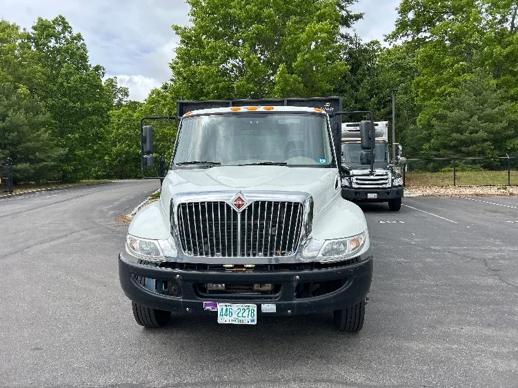 2019 International in Londonderry, NH — photo 2