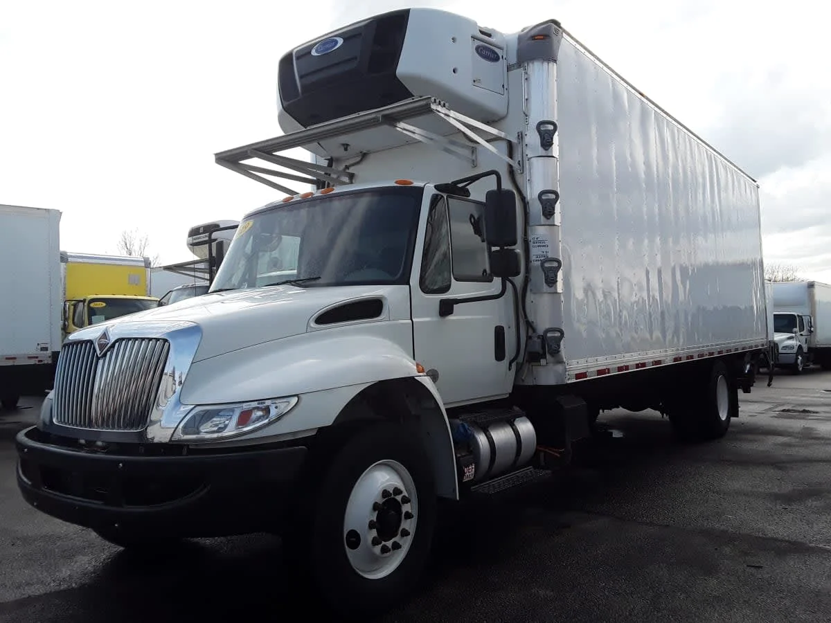 2019 International 4300 in Bolingbrook, IL