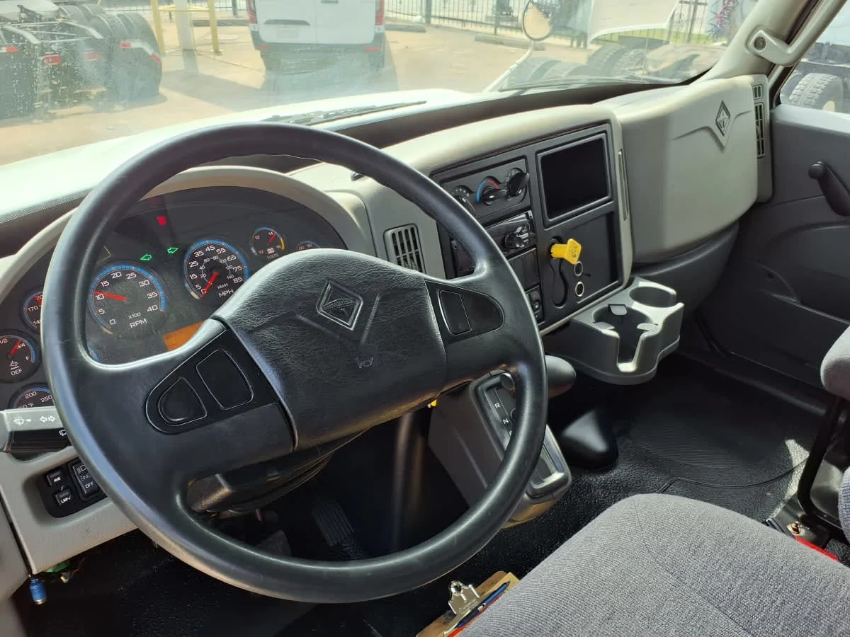 2019 International 4300 in Dallas, TX — photo 8