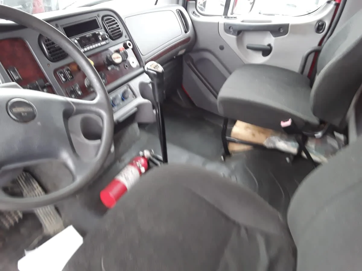 2015 Freightliner M2 112 in Salisbury, MA — photo 7