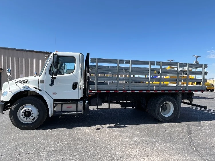 2019 Freightliner eM2 in Albuquerque, NM — photo 4