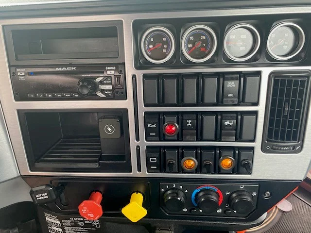 2019 Mack TerraPro in Eau Claire, PA — photo 4