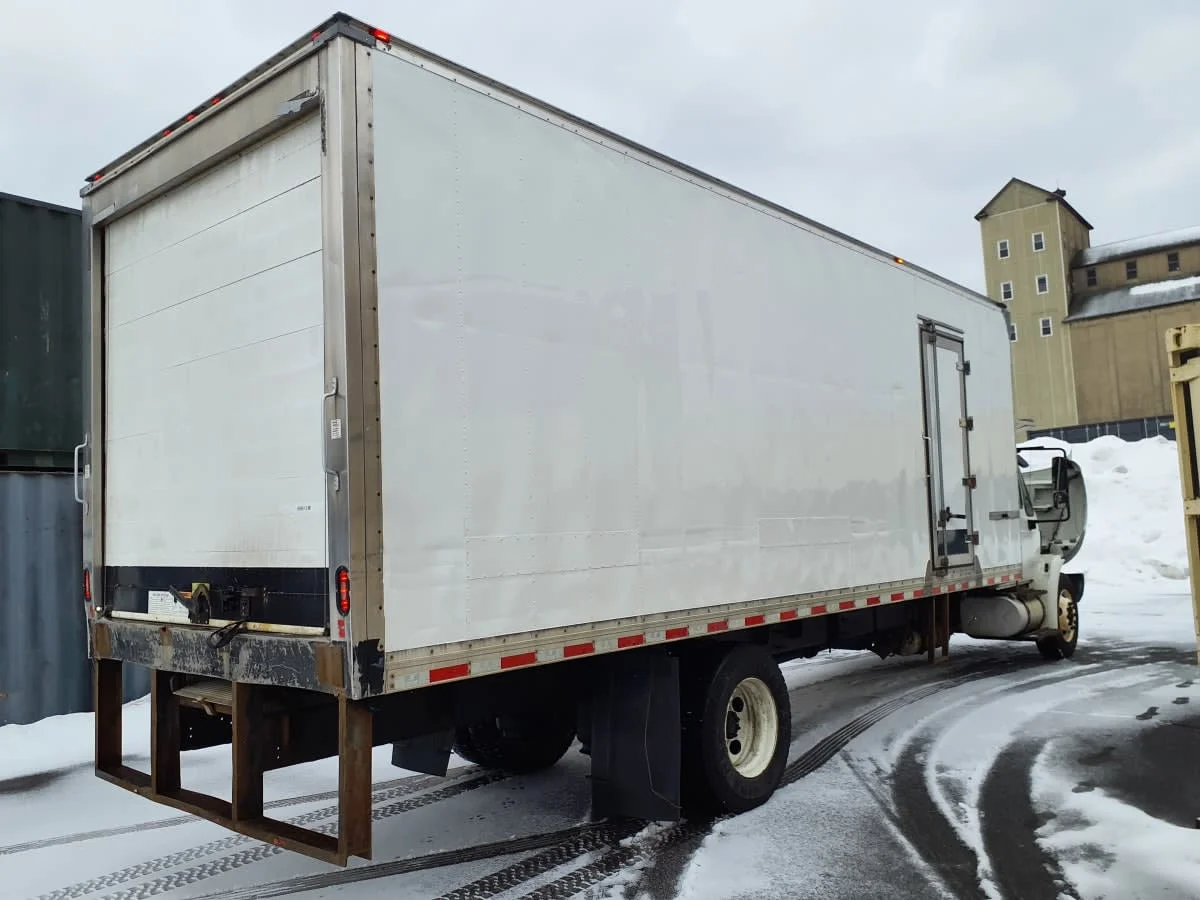2018 International 4300 in Springfield, MA — photo 4