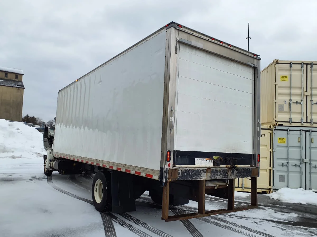 2018 International 4300 - image 6