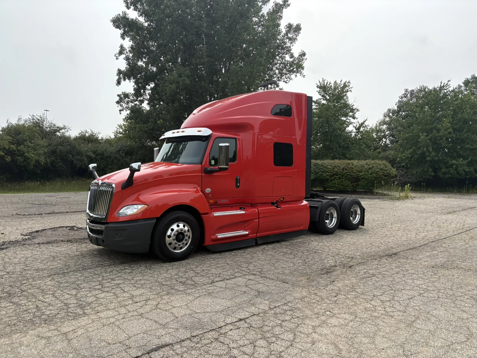2022 International LT