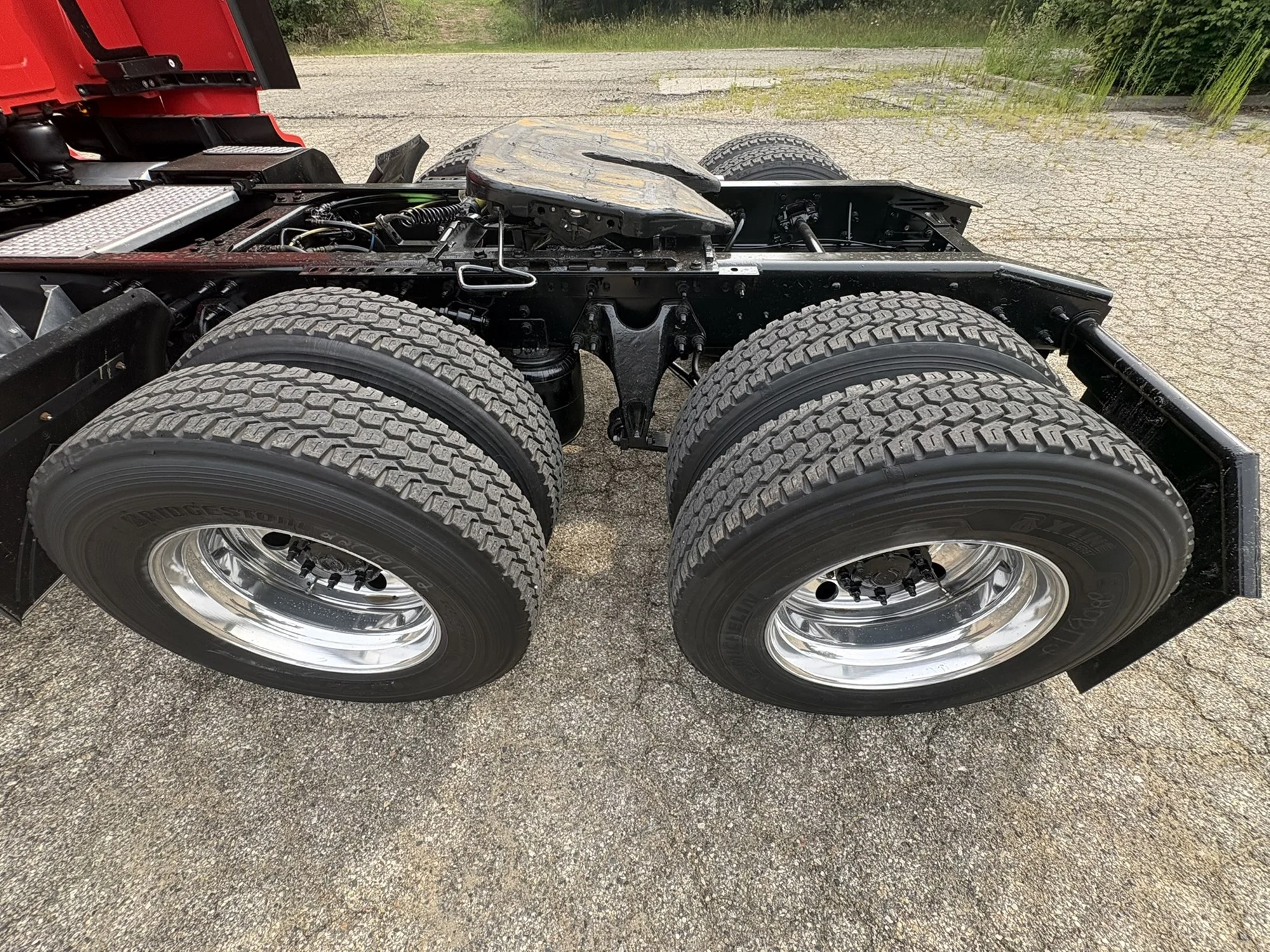 2022 International LT in West Michigan International, MI — photo 11