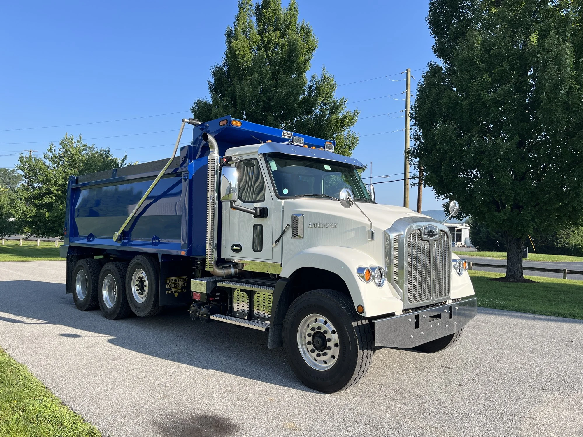2026 Autocar DC-64 in Carlisle, PA — photo 4