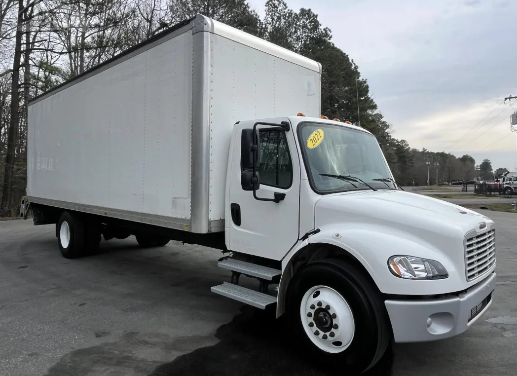 2022 Freightliner M2 106 in Anderson, IN — photo 3