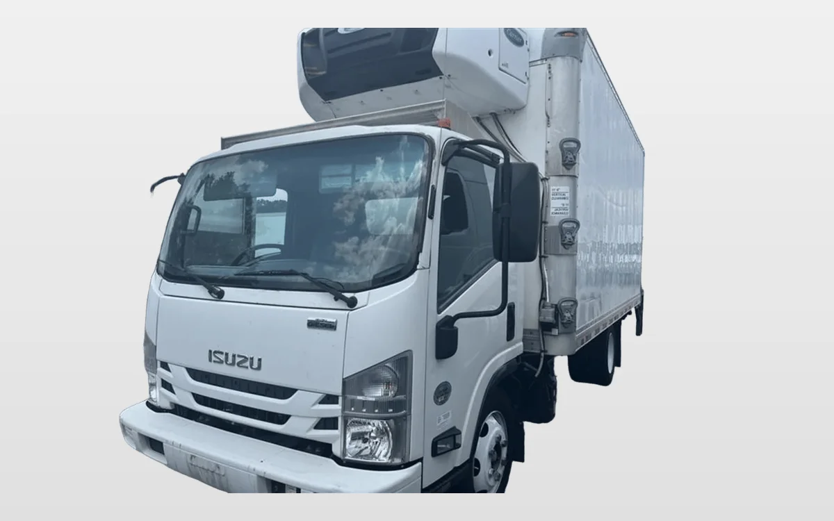 2019 Isuzu NPR - image 1