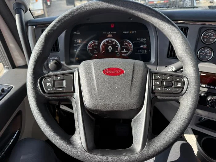 2027 Peterbilt 567 in Dallas, TX — photo 37