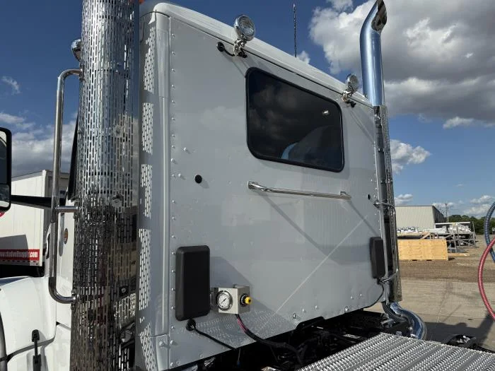 2027 Peterbilt 567 - image 26
