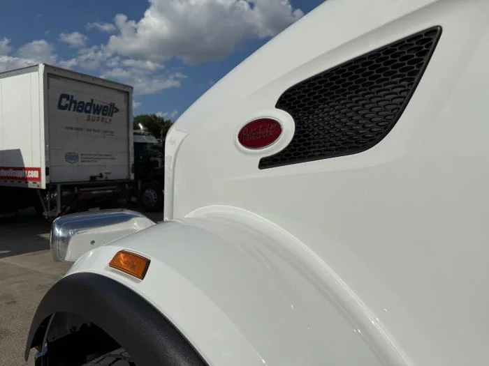 2027 Peterbilt 567 in Dallas, TX — photo 17
