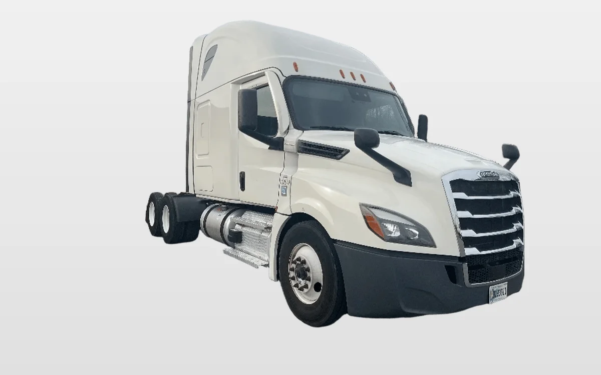 2022 Freightliner - image 1