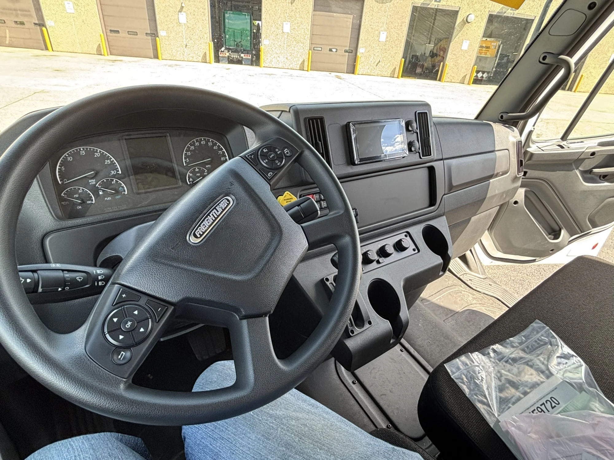 2027 Freightliner M2 106 in Appleton, WI — photo 5