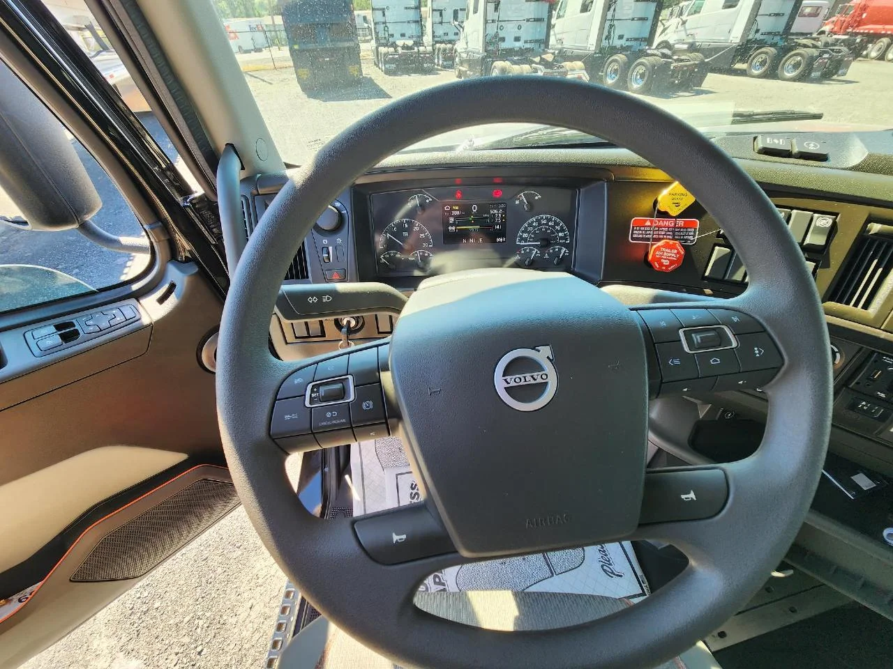 2025 Volvo VHD 300 in Dunmore, PA — photo 8
