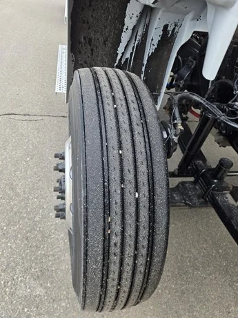 2025 International HX - image 14