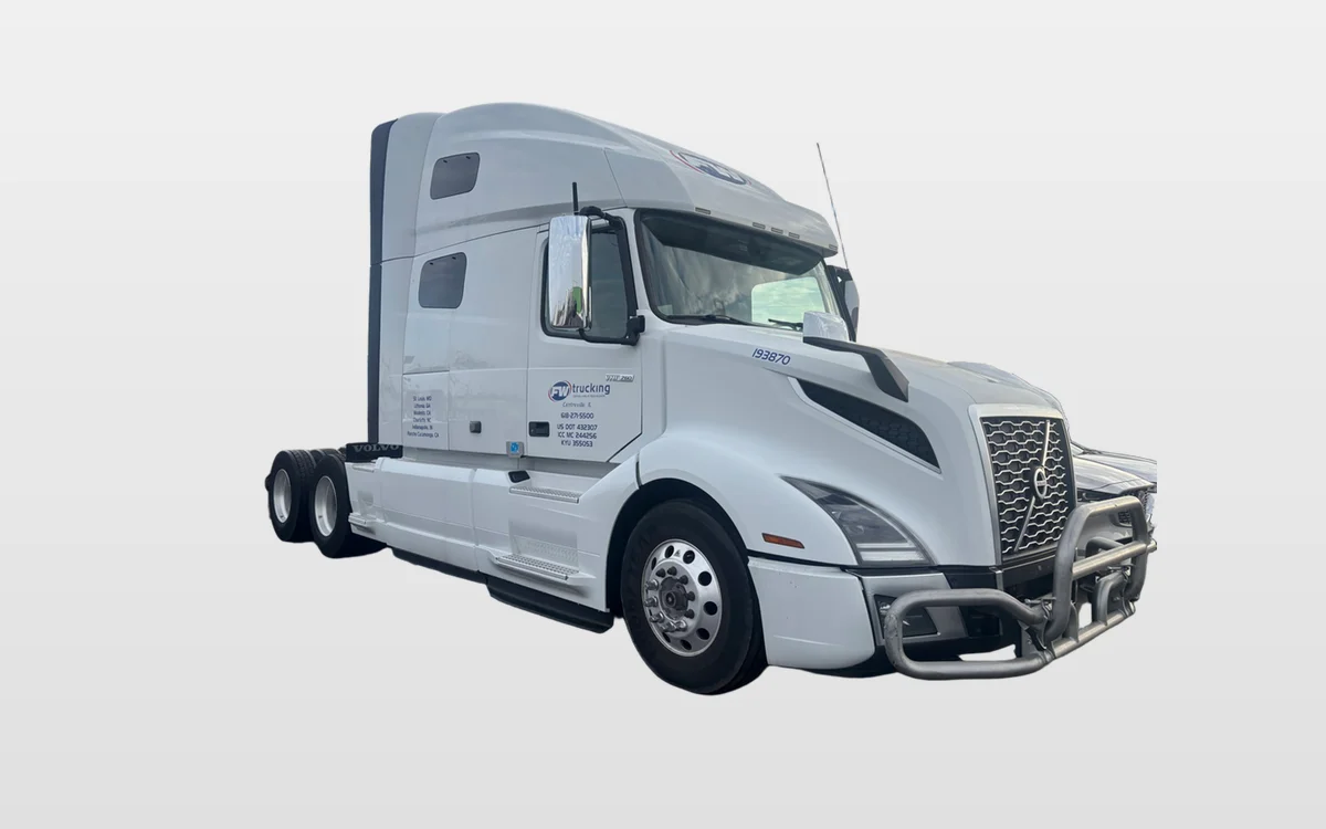 2019 VOLVO VNL64T760 - image 1