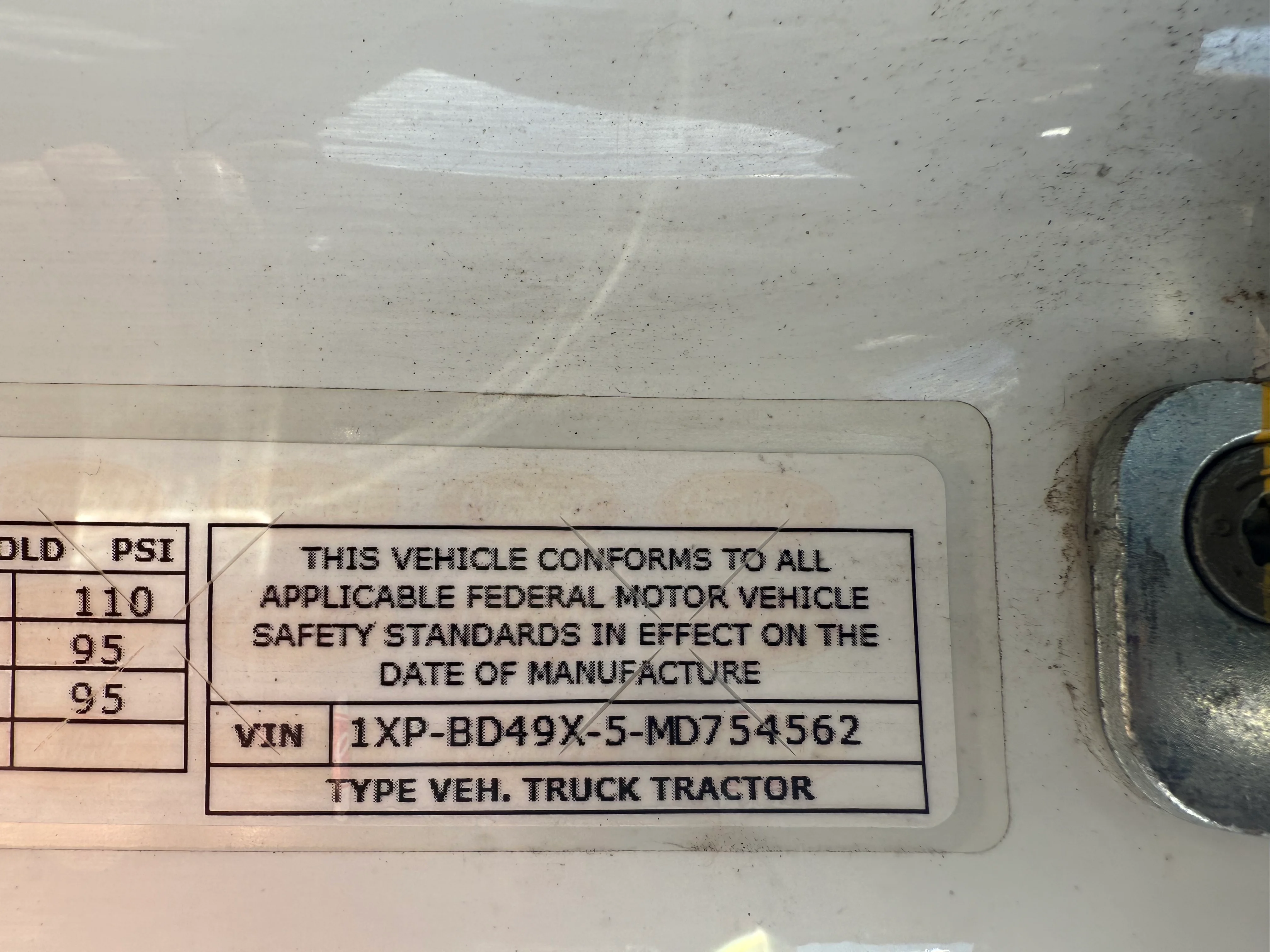 2021 Peterbilt 579 - image 15