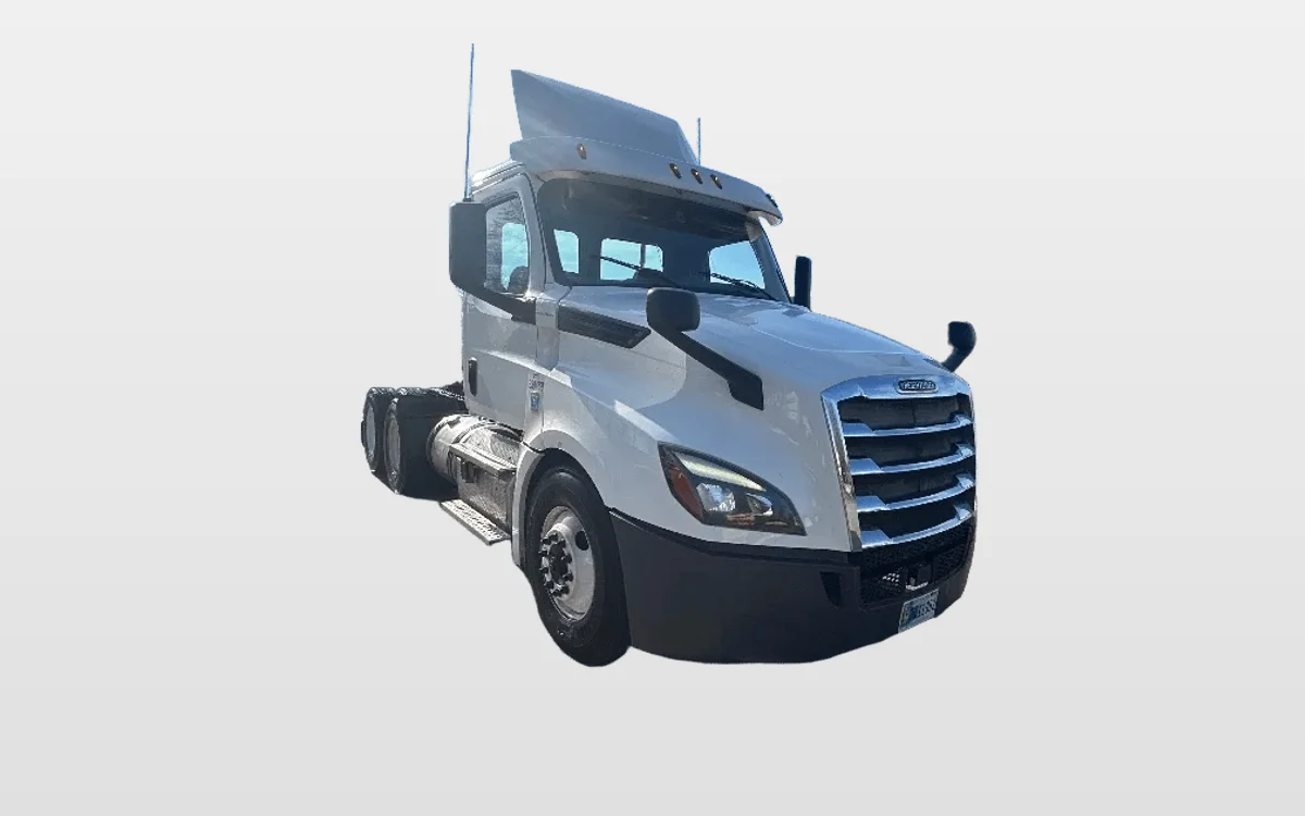 2020 Freightliner - image 1