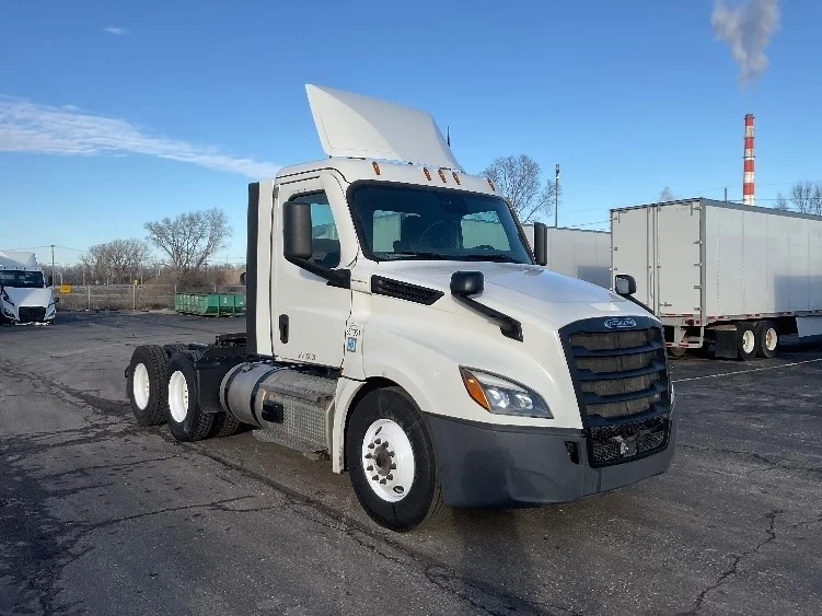 2021 Freightliner in Kansas City, MO
