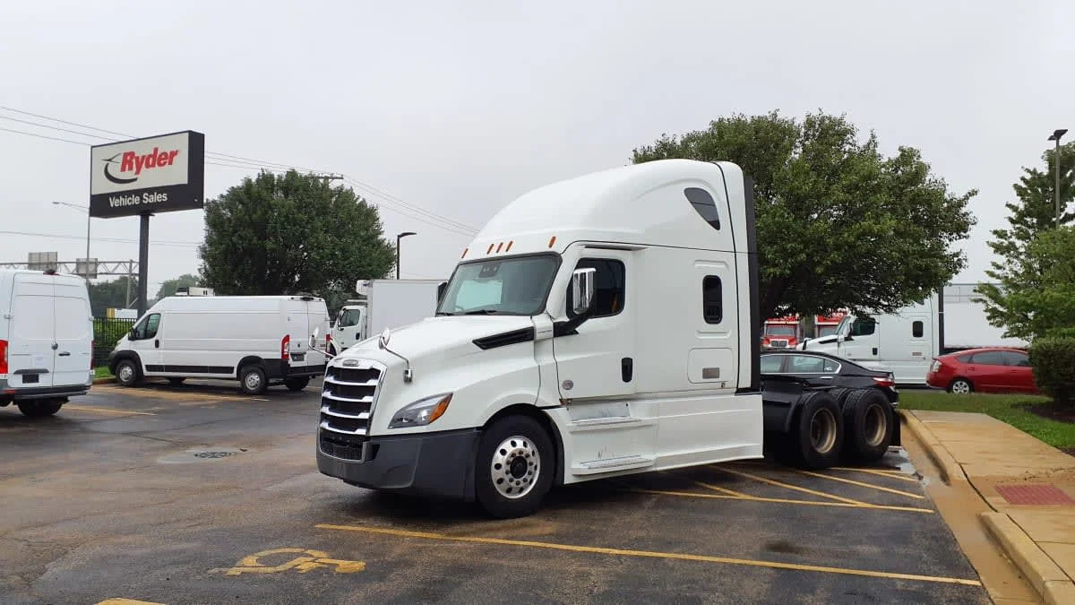 2023 Freightliner Cascadia