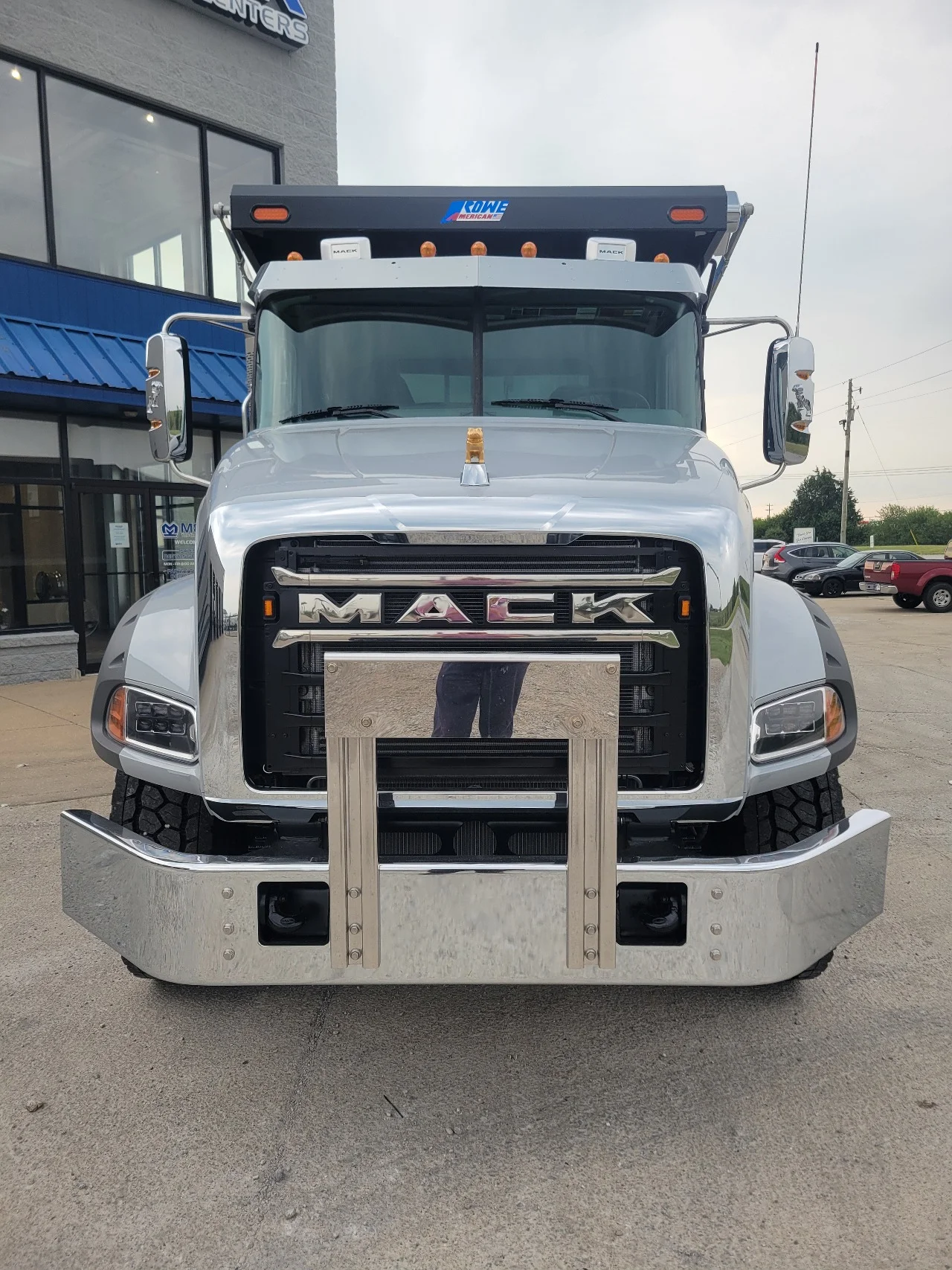 2027 Mack in Indianapolis, IN — photo 2