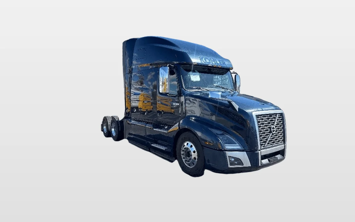 2020 Volvo VNL 760 - image 1