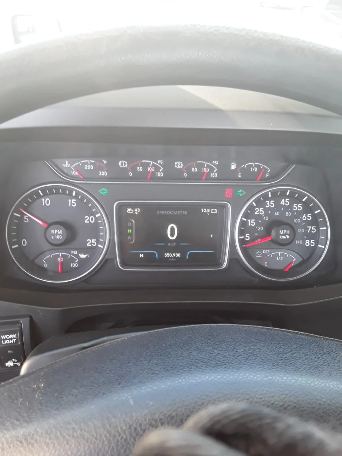 2019 International LT in Bolingbrook, IL — photo 9