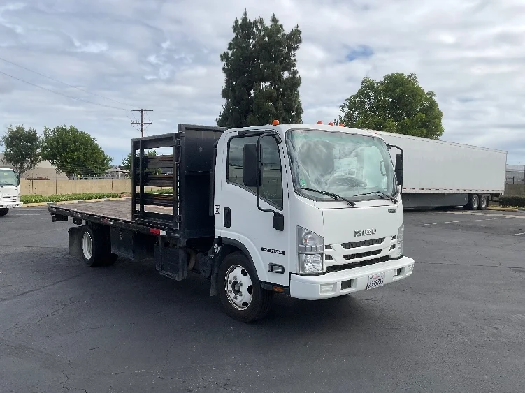 2021 Isuzu NRR