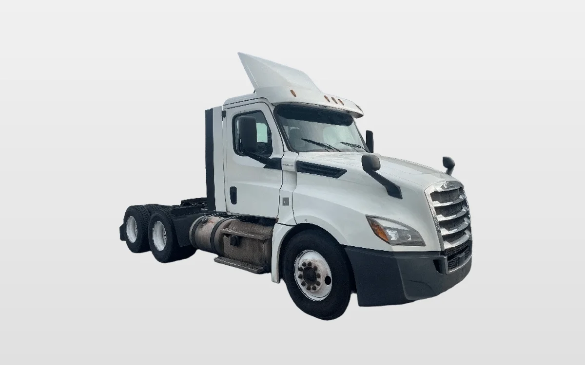 2019 Freightliner - image 1