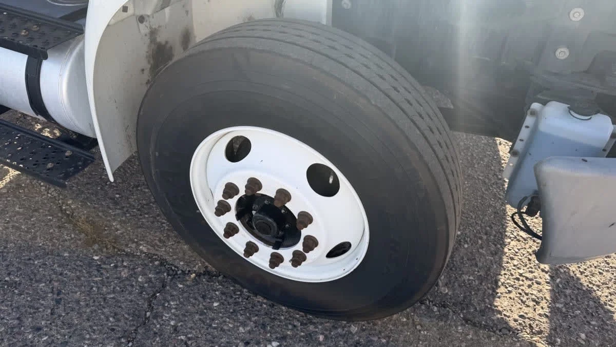 2019 International 4300 in Phoenix, AZ — photo 17