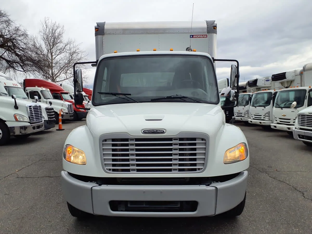 2019 Freightliner M2 106 in Springfield, MA — photo 2