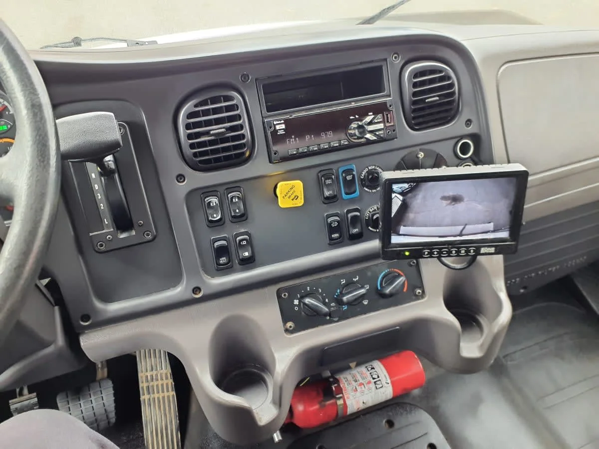 2019 Freightliner M2 106 in Springfield, MA — photo 7