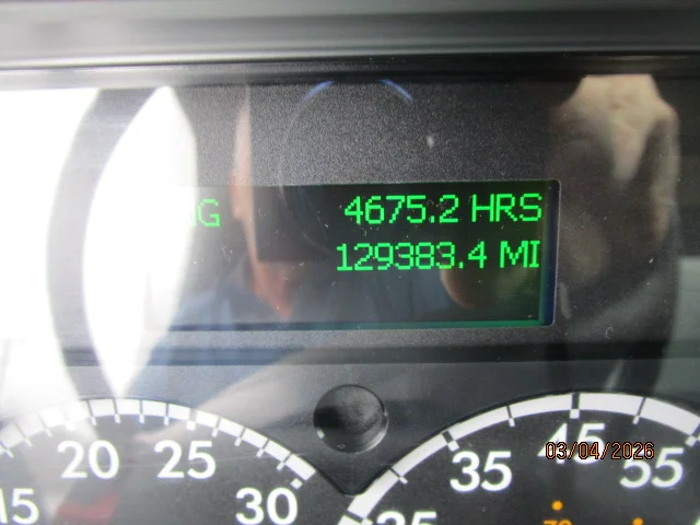 2020 Freightliner M2 106 - image 13