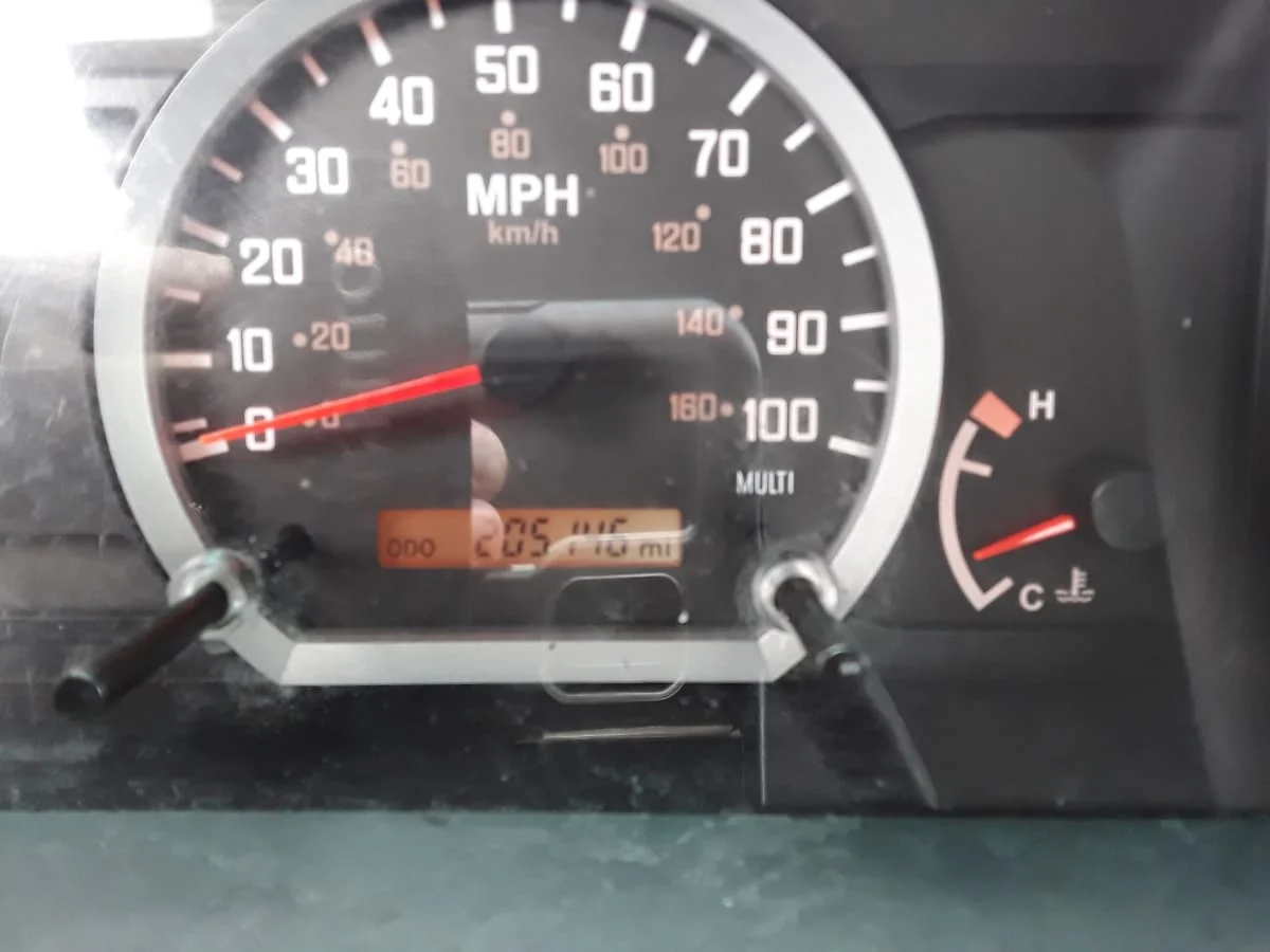 2019 Isuzu NRR - image 10