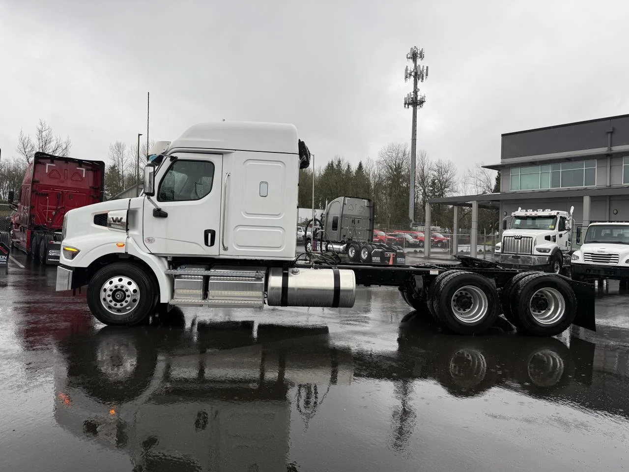 2024 Western Star 47X in Spokane, WA — photo 4